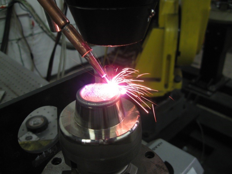 Laser cladding glass mold component Laser cladding glass mold component